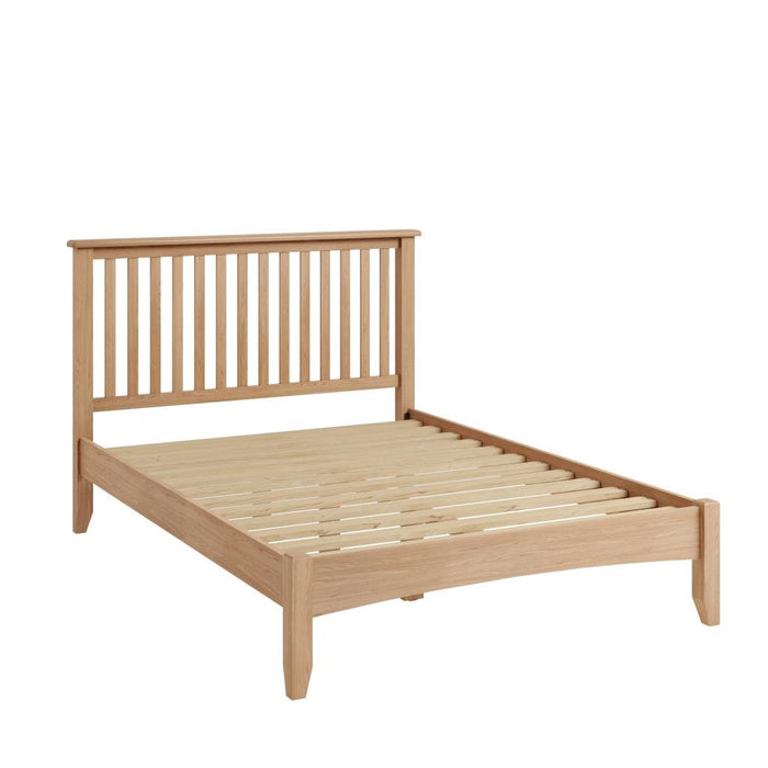 Gallery Oak Bed (3 Sizes)