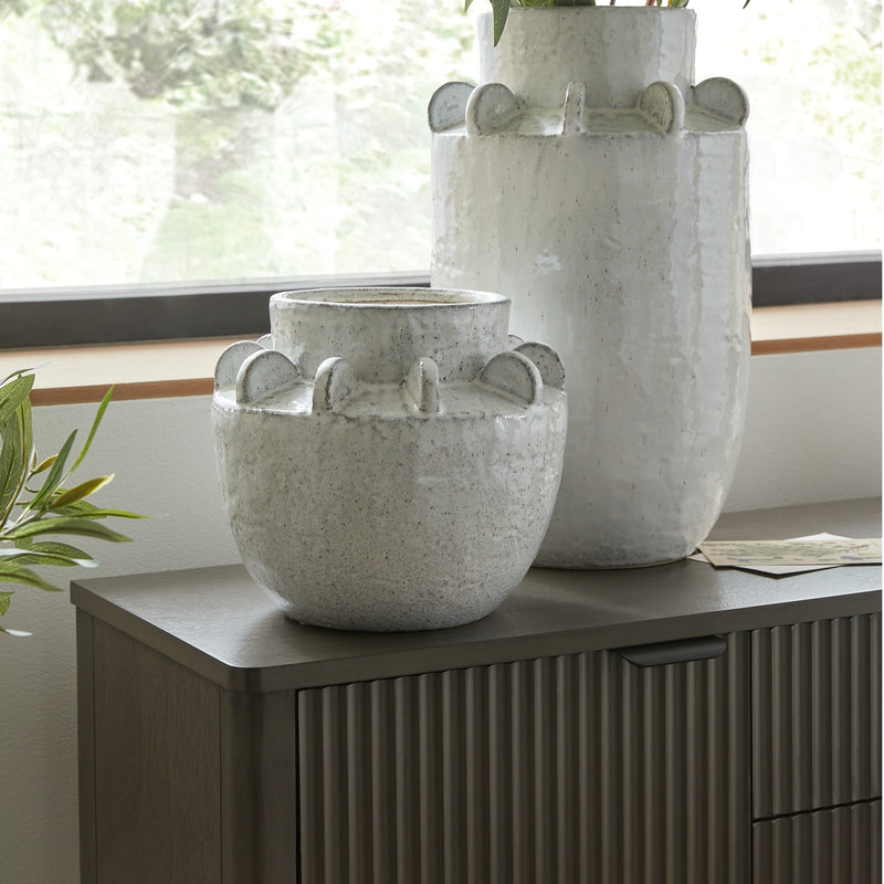 Dara Medium Hydria Vase